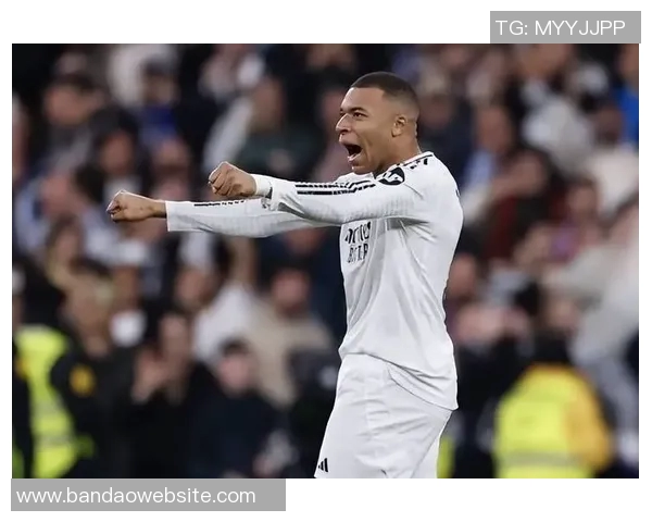 姆巴佩与凯恩2025年欧洲五大联赛进球助攻双双突破30大关 姆巴佩与凯恩2025年欧洲五大联赛进球助攻双双突破30大关